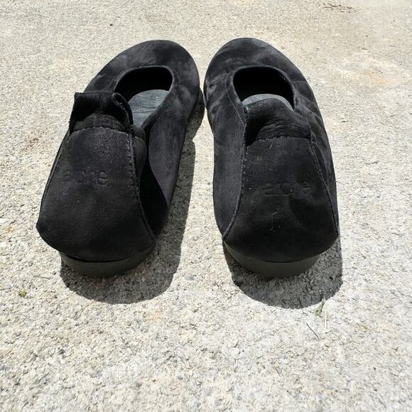 Arche Laius Ballerina Flat in Black Nubuck Suede Size 39 / US 9 - Picture 5 of 11